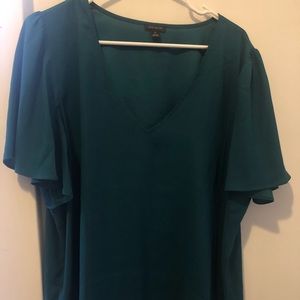Ann Taylor emerald blouse with flutter sleeves